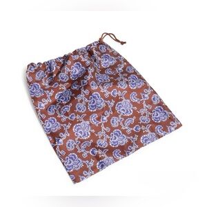 Vera Bradley Travel Laundry Bag in Cotswolds